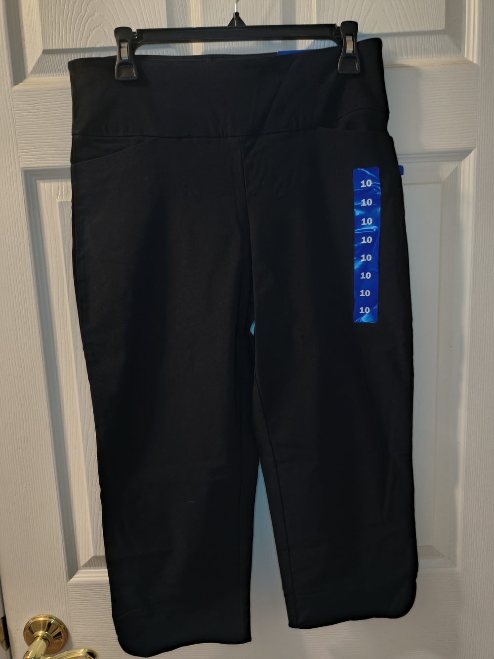 Black Capris with Tummy Control Waistband Size 10